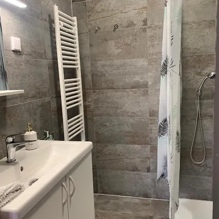 Apartment Infinity *
